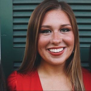 Meet your Posher, Carley